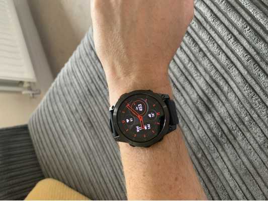 GARMIN epix (Gen 2) Sapphire Black Polymer & Titanium Smartwatch