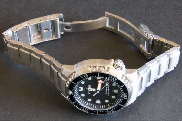 citizen bn0151 bracelet