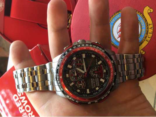 Citizen red arrows outlet titanium